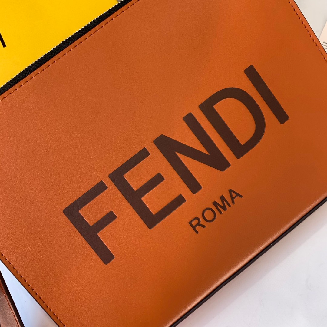 新品 フェンディ財布 セカンドバッグ 2503