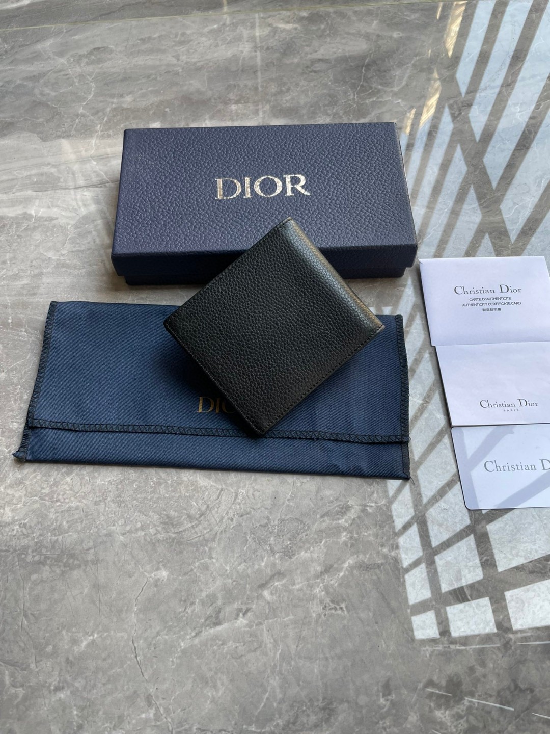 新品 クリスチャンディオール 財布 名刺入れ