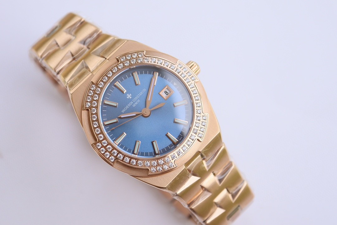 腕時計 ヴァシュロンコンスタンタン overseas ETA クォーツ? 女性 2502