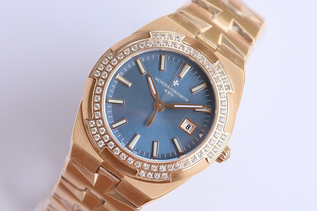 腕時計 ヴァシュロンコンスタンタン overseas ETA クォーツ? 女性 2502