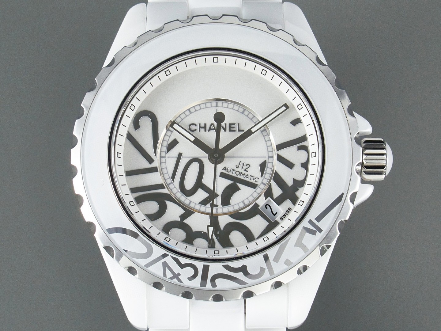 腕時計 シャネル supreme J12 38mm Automatic caliber12.2 男性