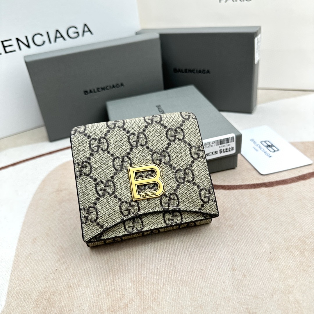 新品 バレンシアガ 財布 短財布