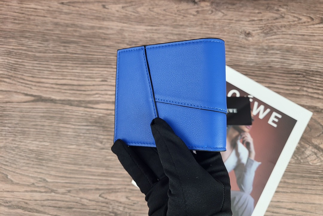 新品 ロエベ 財布 短財布 2503ZHJ85