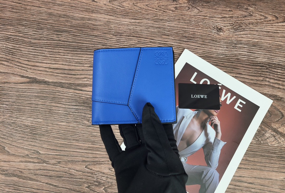 新品 ロエベ 財布 短財布 2503ZHJ85
