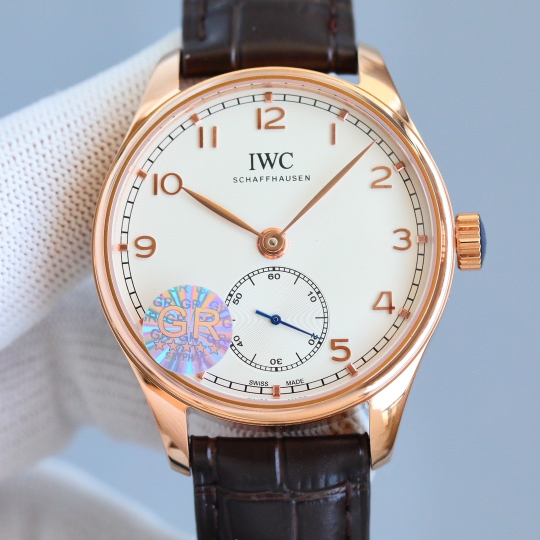 腕時計 IWC(アイダブリューシー) 時計 82200 ムーブメント搭載 28800振動