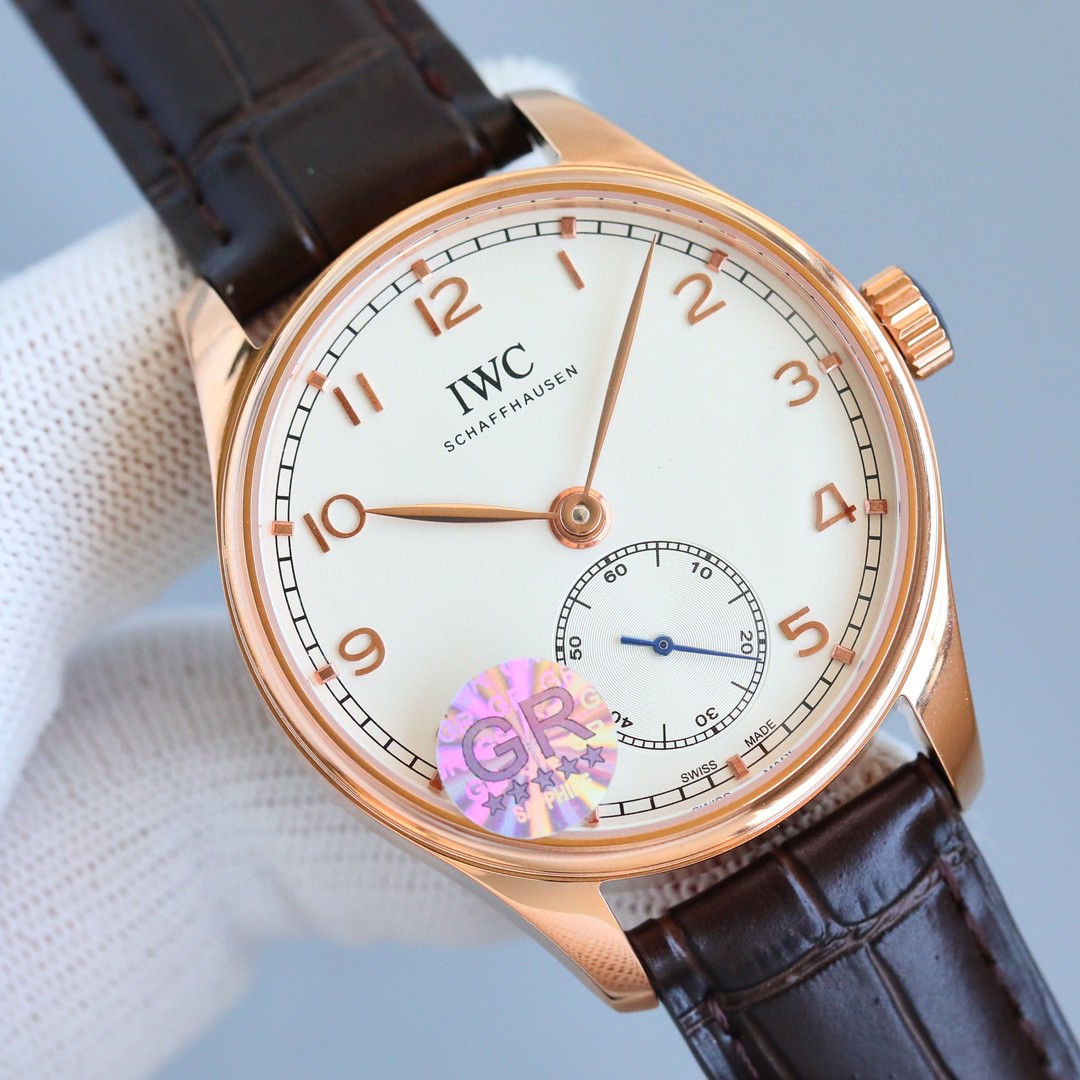腕時計 IWC(アイダブリューシー) 時計 82200 ムーブメント搭載 28800振動