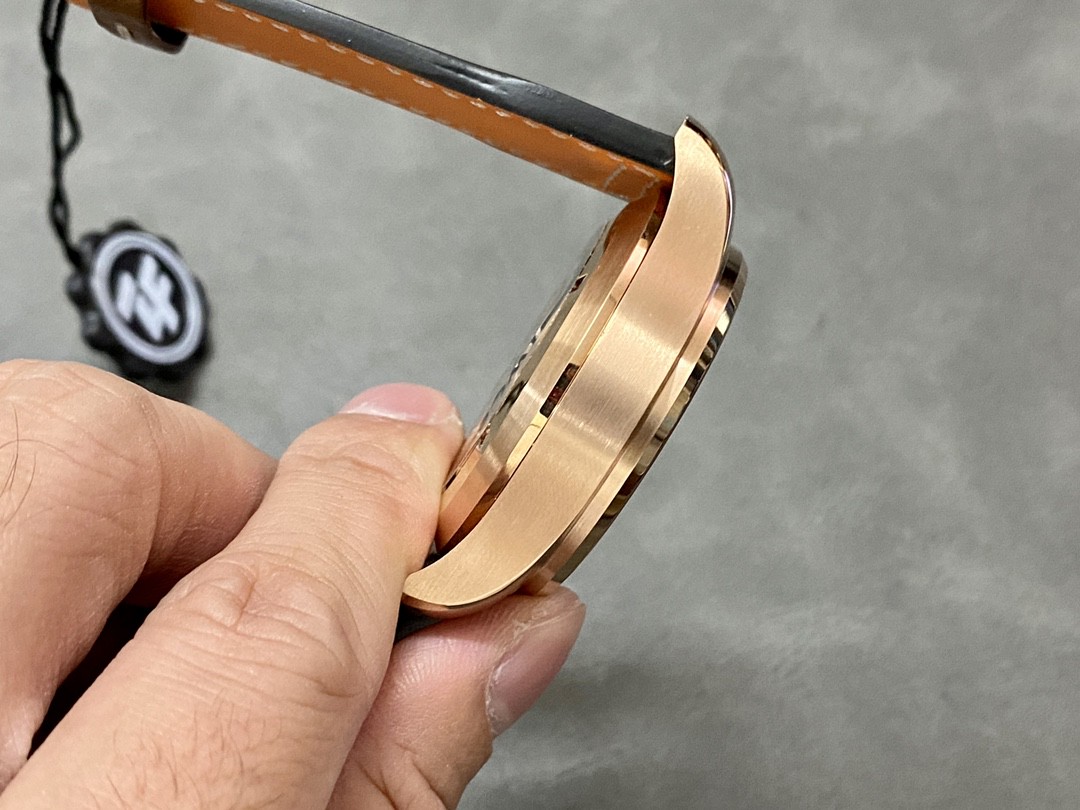 腕時計 IWC(アイダブリューシー) 時計 SW3777 ムーブメント搭載 28800振動