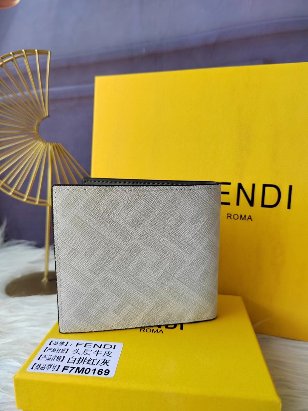 新品 フェンディ財布 短財布 2503