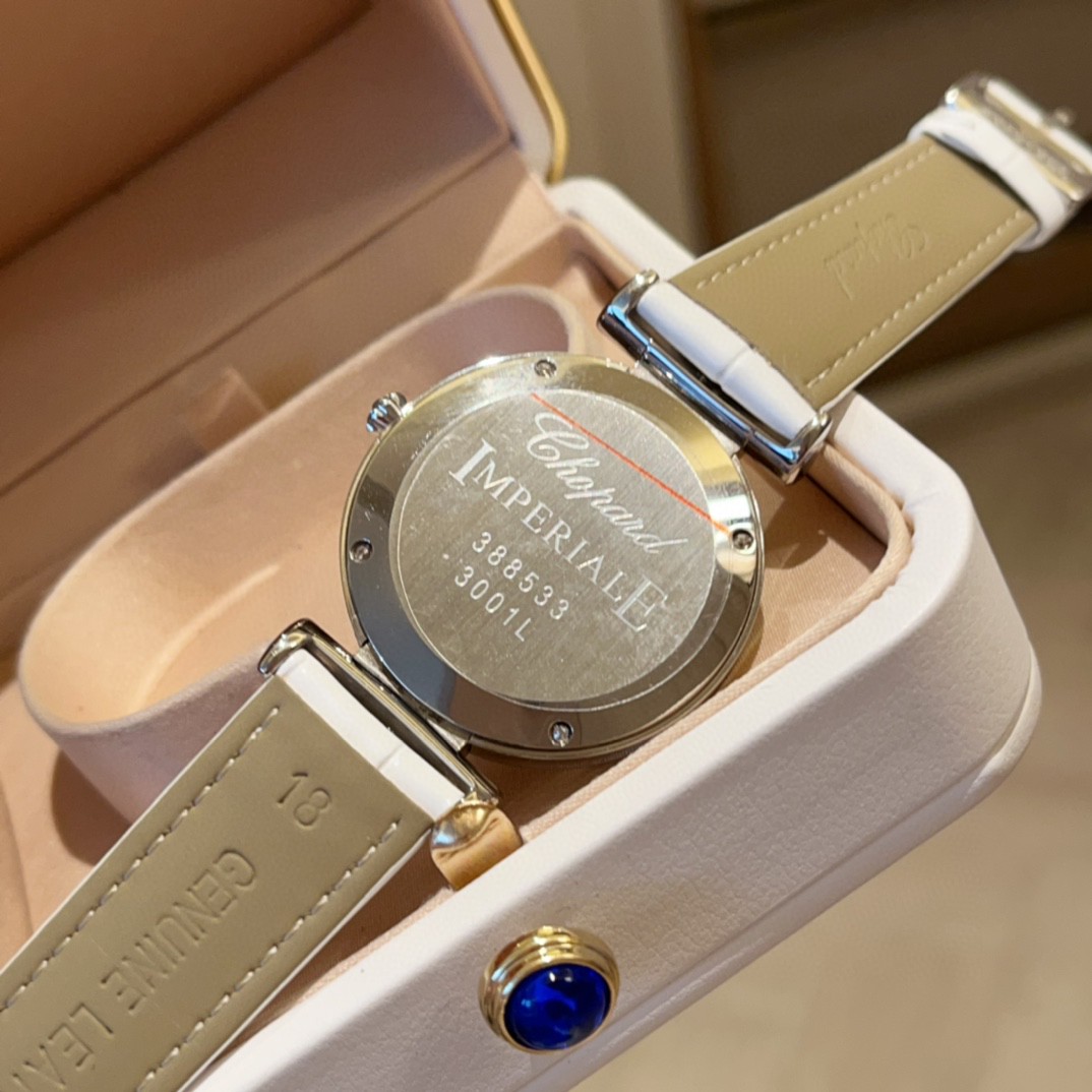 腕時計 ショパール Happy Sport クォーツ CHOPARD IMPERIALE? 女性