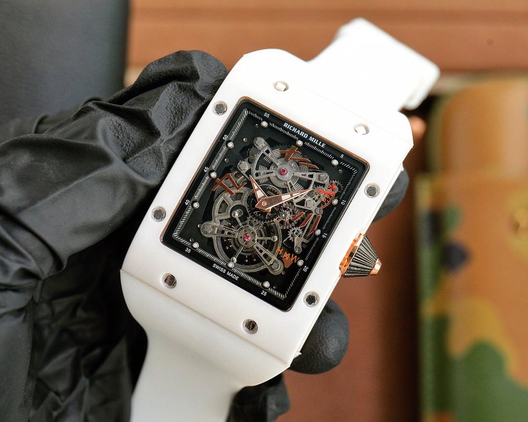 リシャール ミル RICHARD MILLE 素敵腕時計? 手巻き