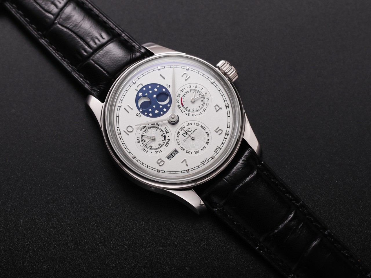 腕時計 IWC(アイダブリューシー) 時計 52610 ムーブメント搭載 28800振動 2502