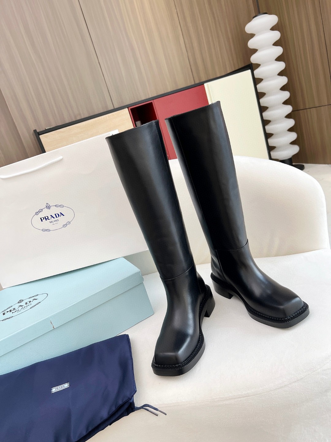 靴 プラダ ロングブーツ ブーツ ? レディース