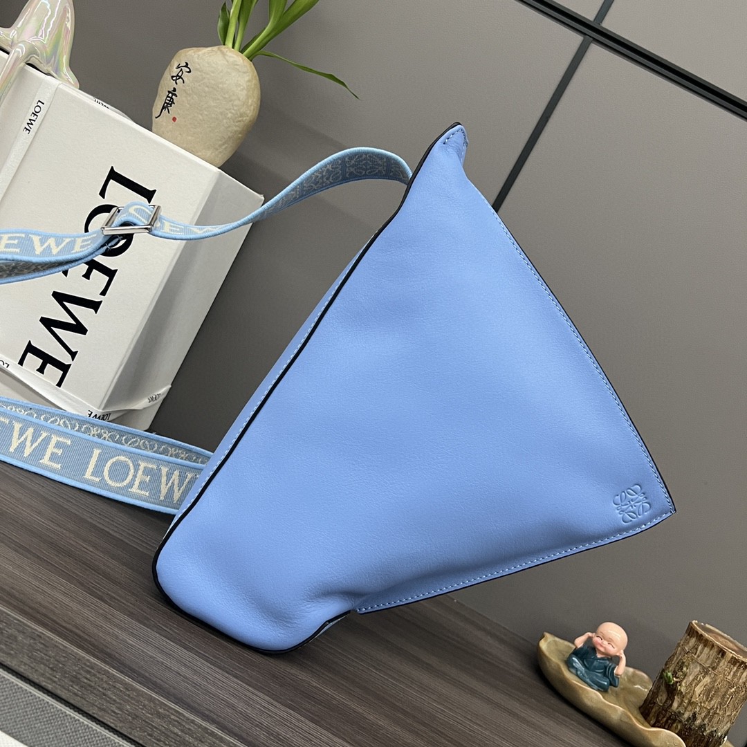 春新作 バッグ ロエベ 鞄 カバン ハンドバッグ 2501