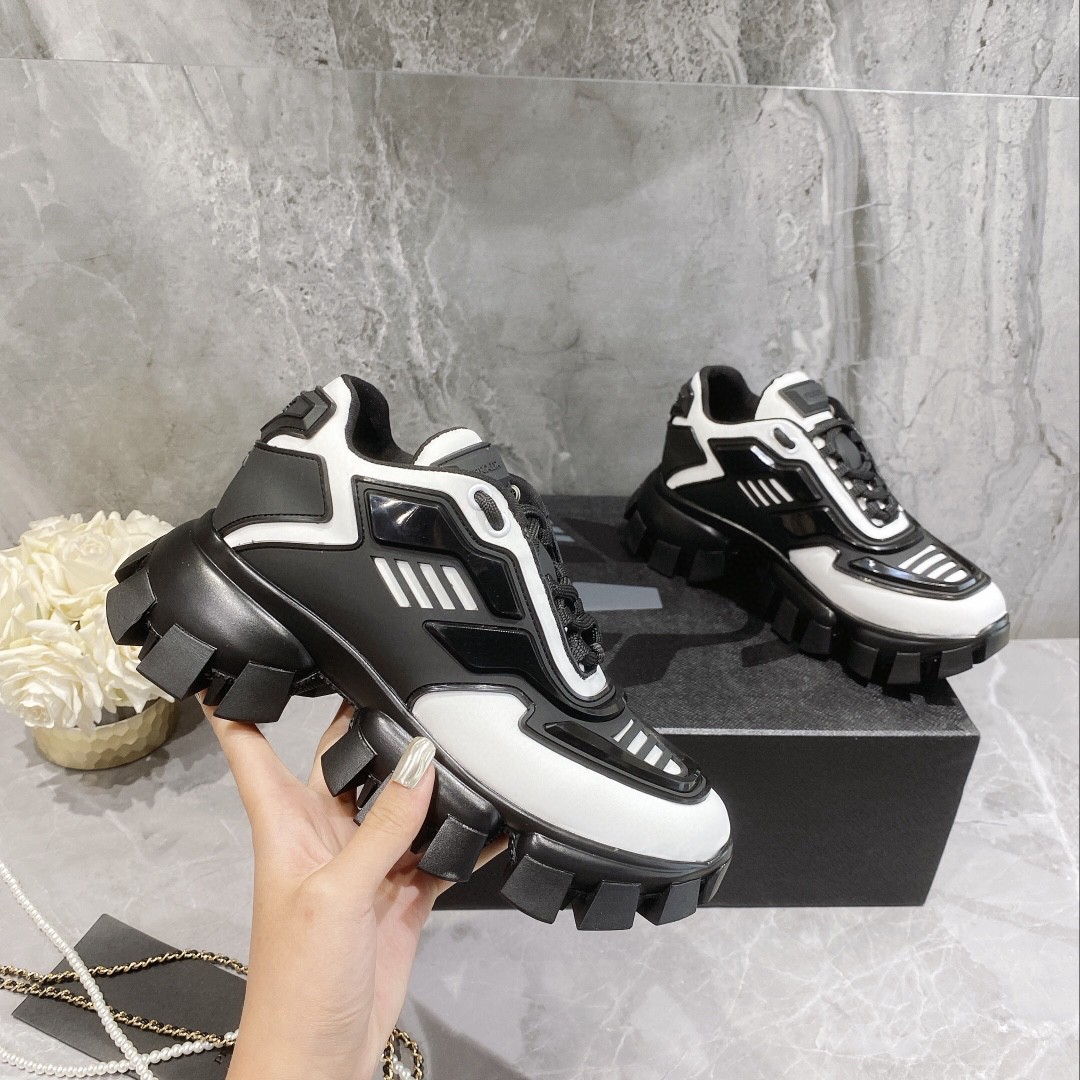 靴 プラダ スニーカー/レースアップ? 男女兼着