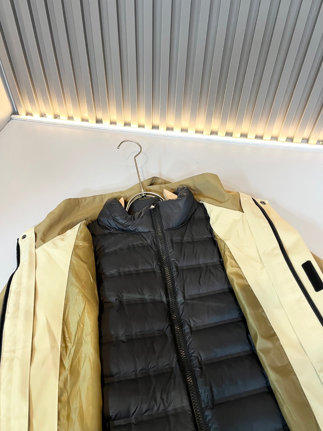 秋冬服 2024新作 アークテリクス ダウンジャケットジャケット メンズ