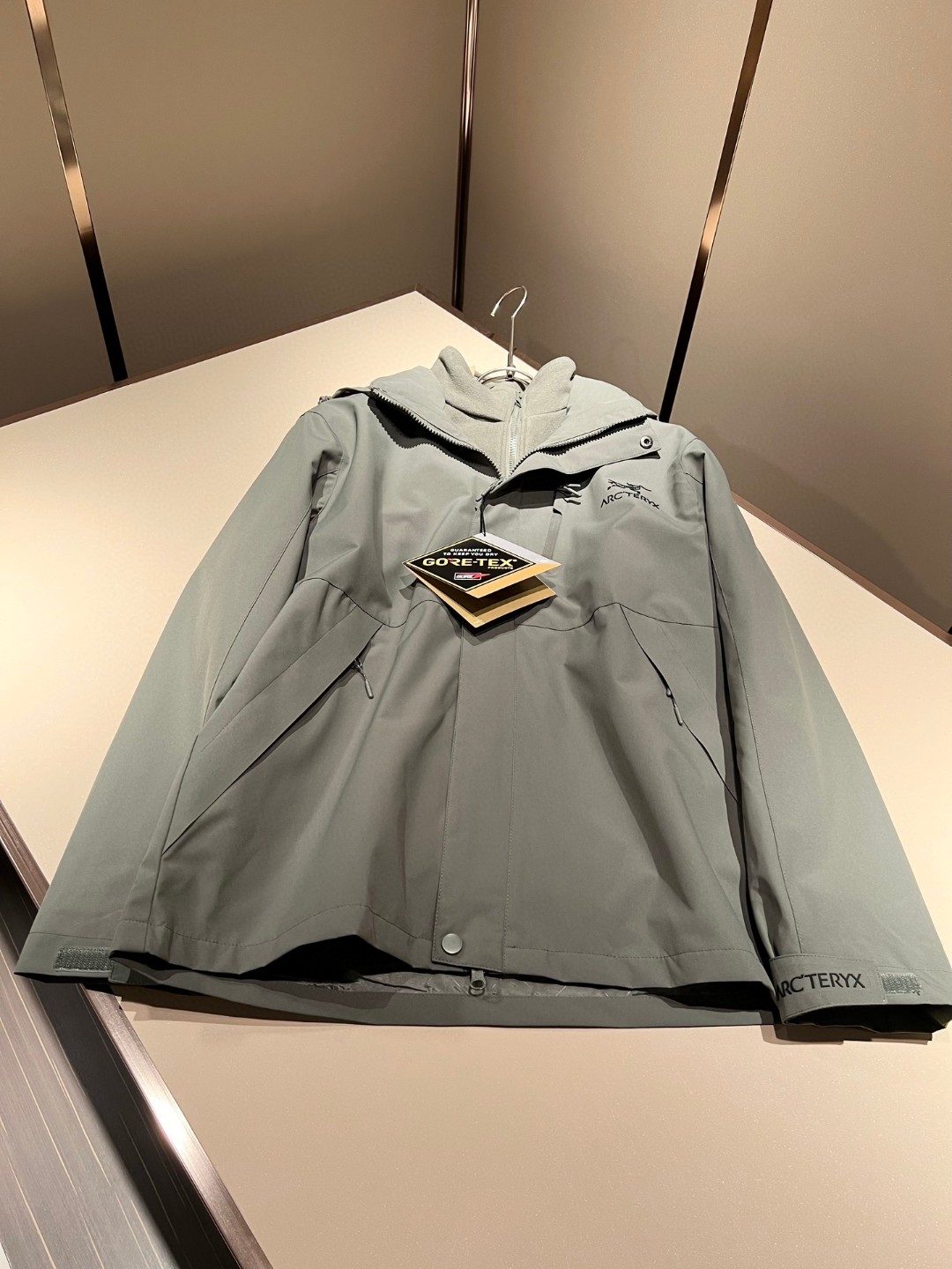 秋冬服 2024新作 アークテリクス ジャケット トレンチコート 男女兼着