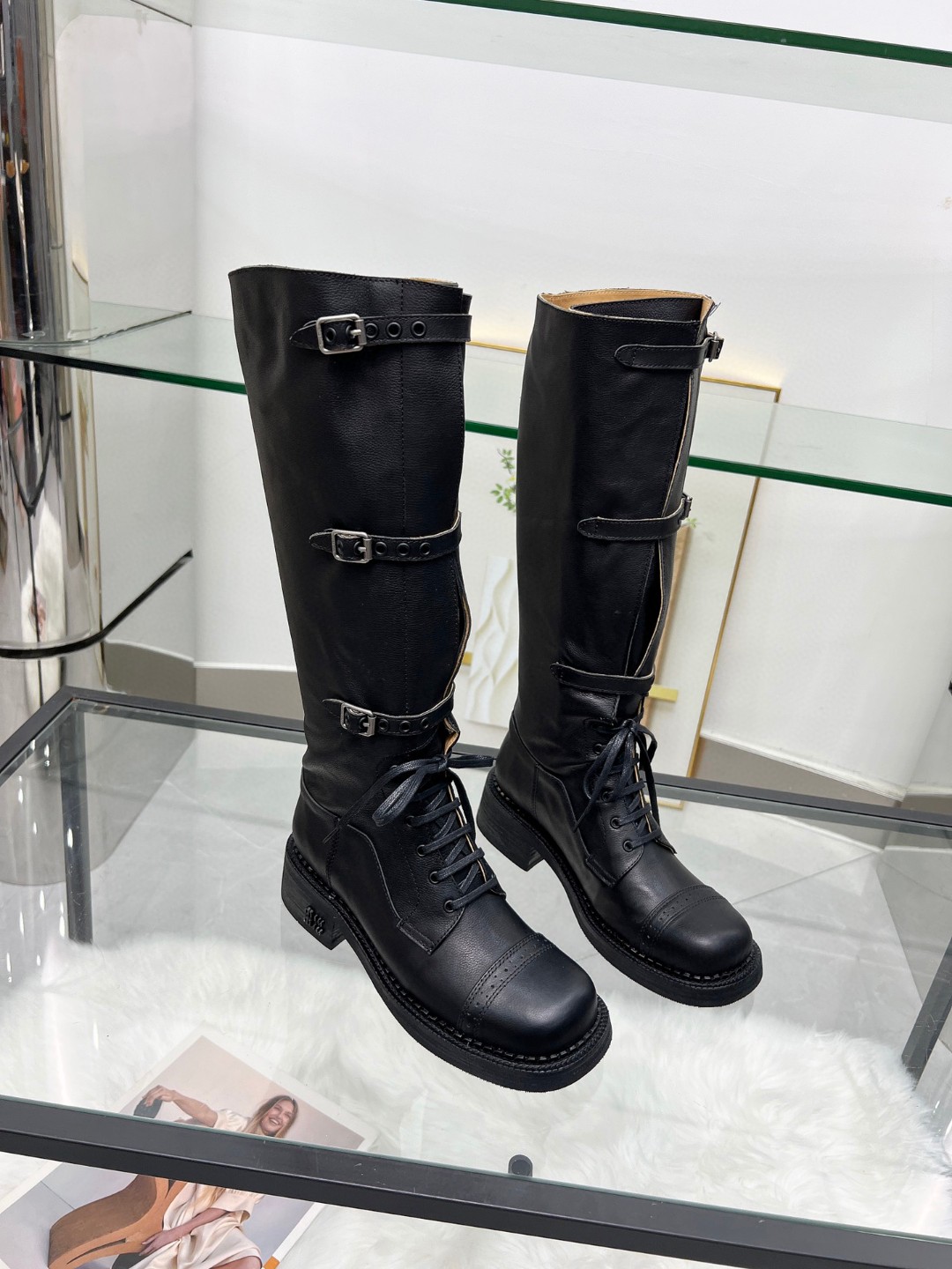 秋冬新品入荷 靴 ミュウミュウ ブーツ/ロングブーツ レディース