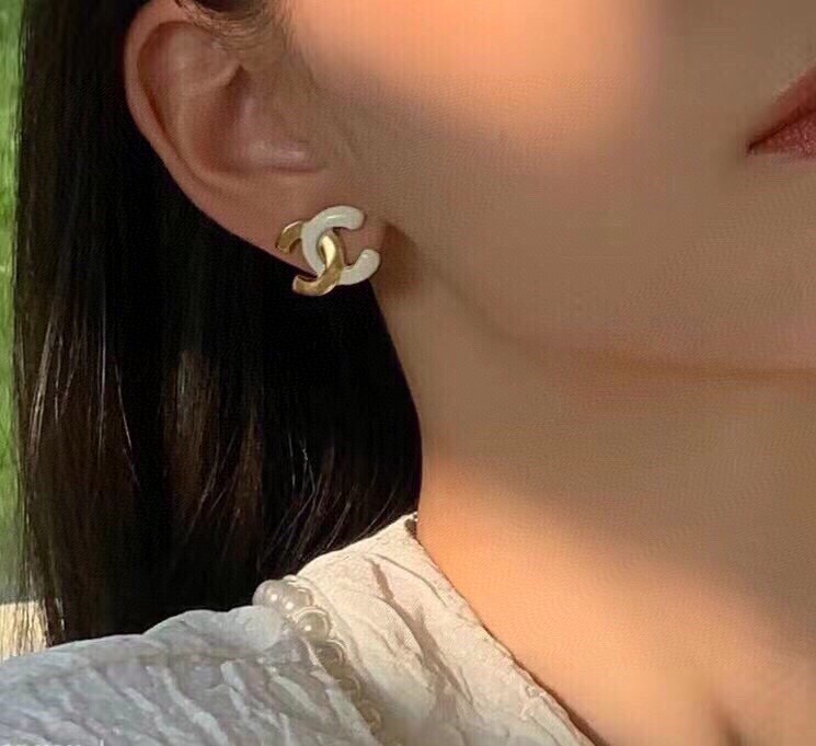 シャネル 早い者勝ち ピアス イアリング