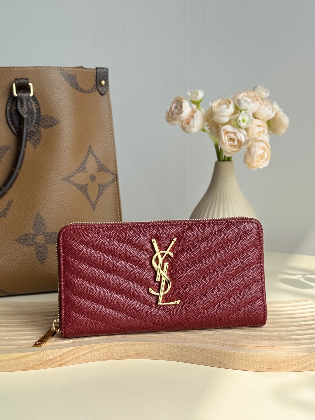 財布 24SS イヴ サンローラン 財布 小銭入れWallet? 2411MXJ270-YSL