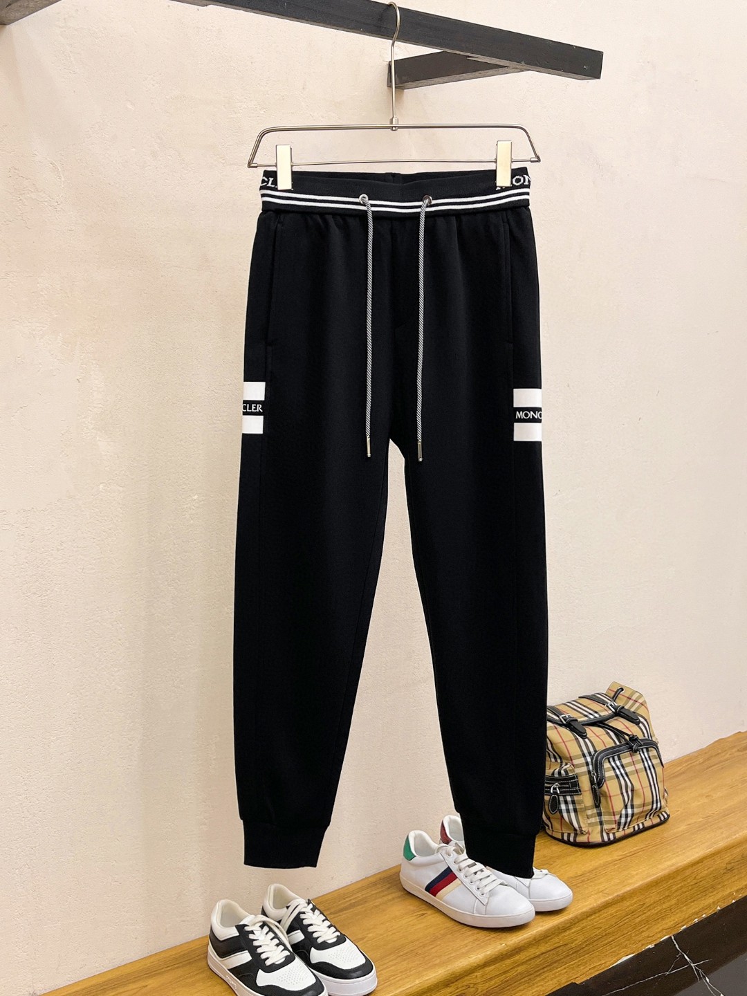 秋冬服 2024新作 モンクレール ズボン ロングパンツ 男女兼着