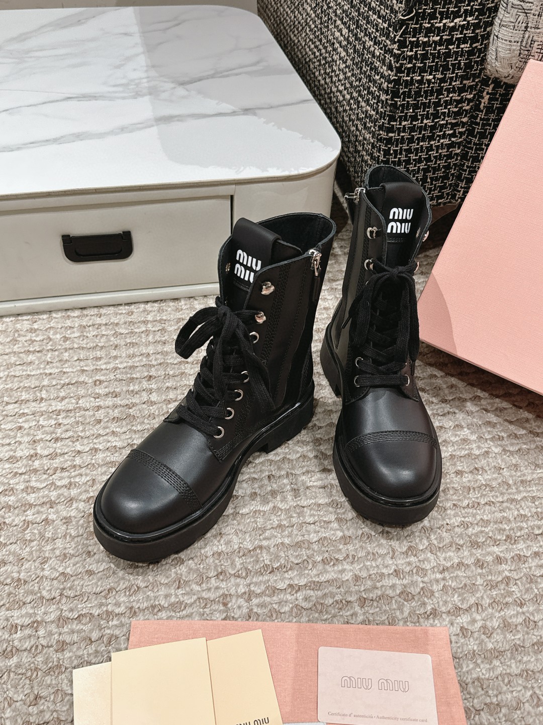 秋冬新品入荷 靴 ミュウミュウ ブーツ/ロングブーツ レディース