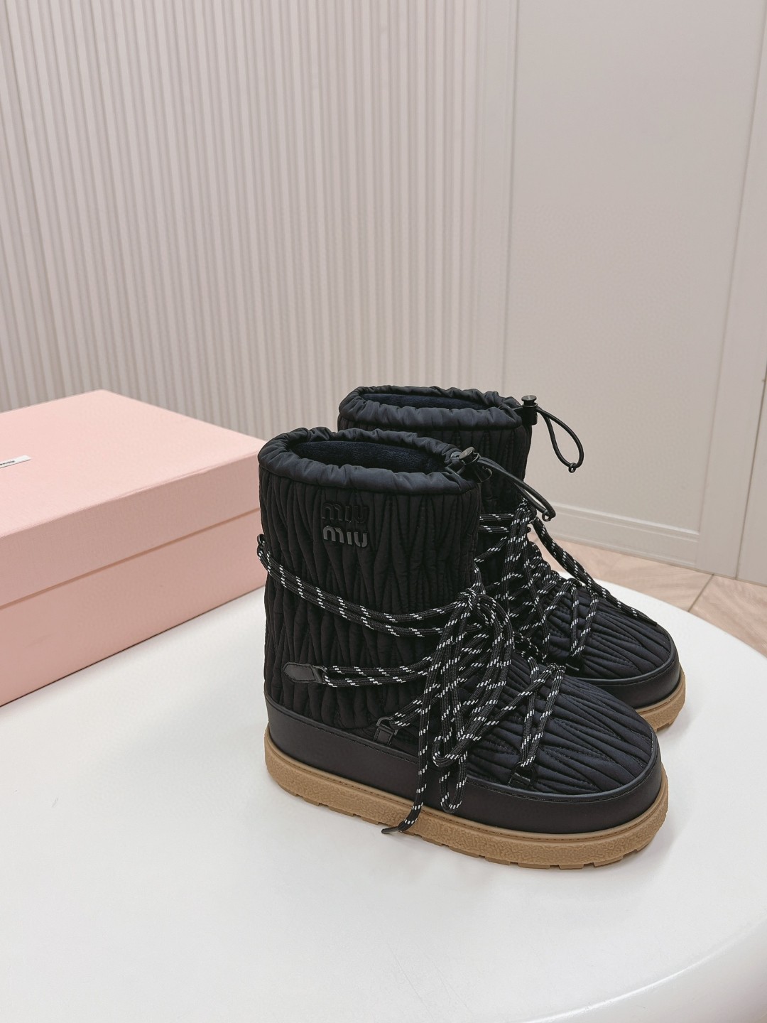 秋冬新品入荷 靴 ミュウミュウ ブーツ/ロングブーツ レディース