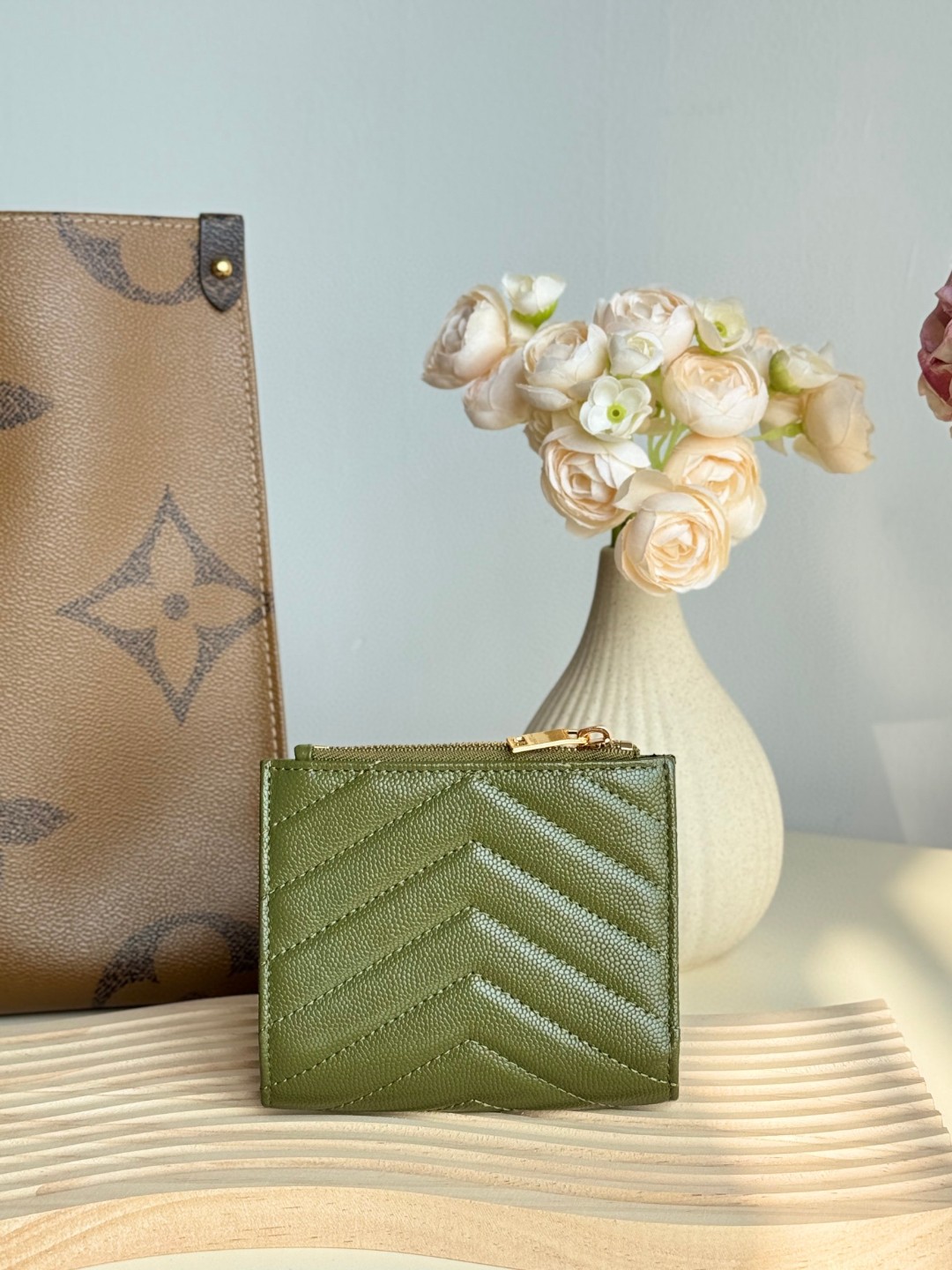 財布 24SS イヴ サンローラン 財布 小銭入れWallet? 2411