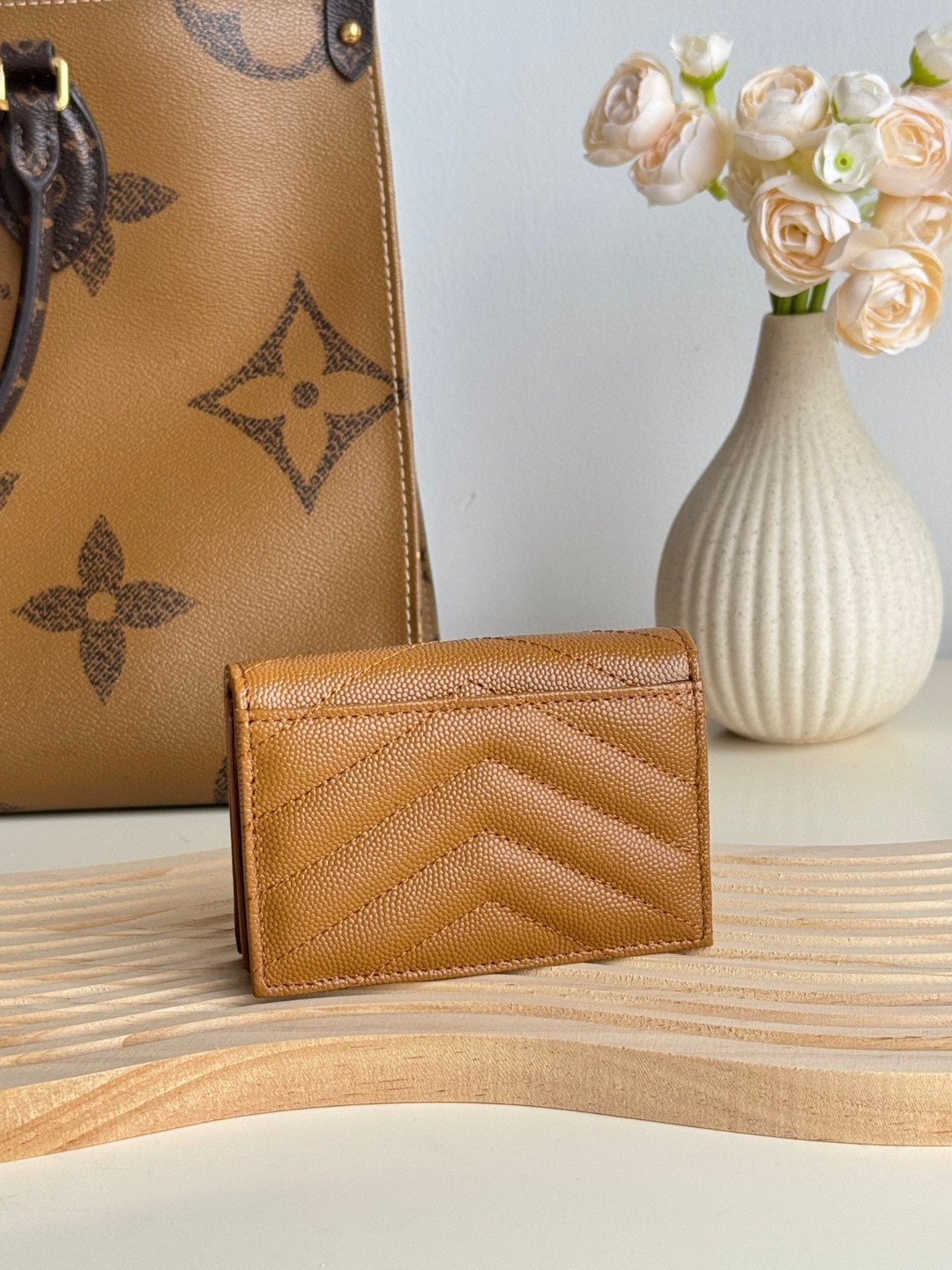 財布 24SS イヴ サンローラン 財布 小銭入れWallet? 2411MXJ180-YSL