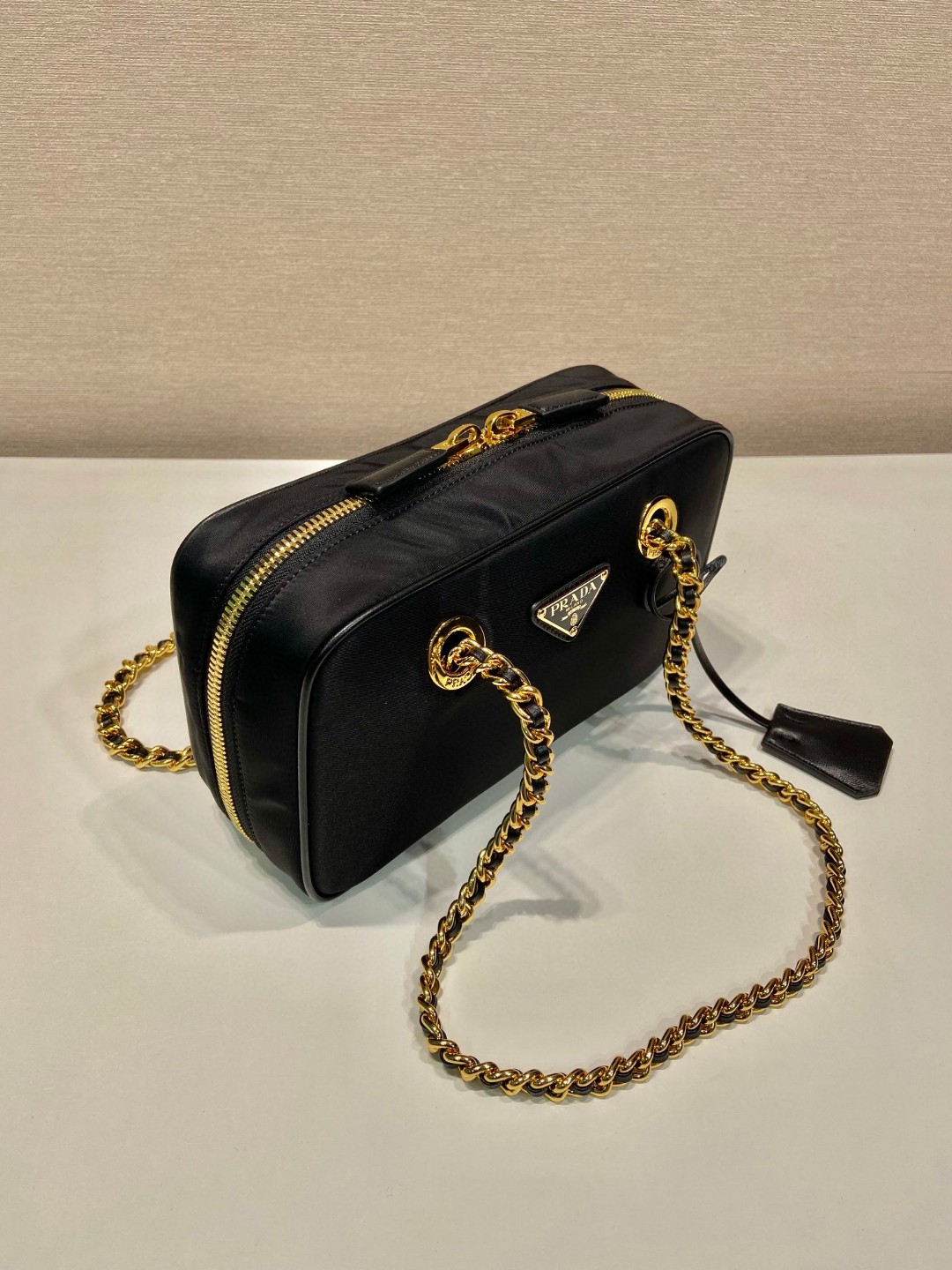 鞄 24SS プラダ カバン ハンドバッグ