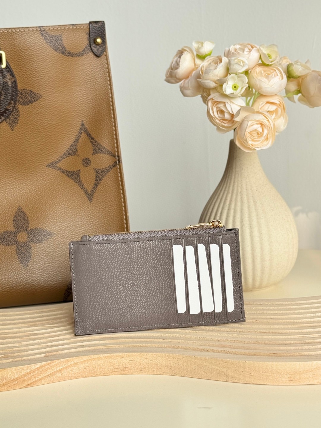財布 24SS イヴ サンローラン 財布 小銭入れWallet? 2411