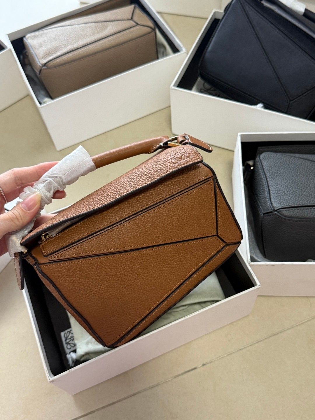 鞄 24SS ロエベ カバン ハンドバッグ
