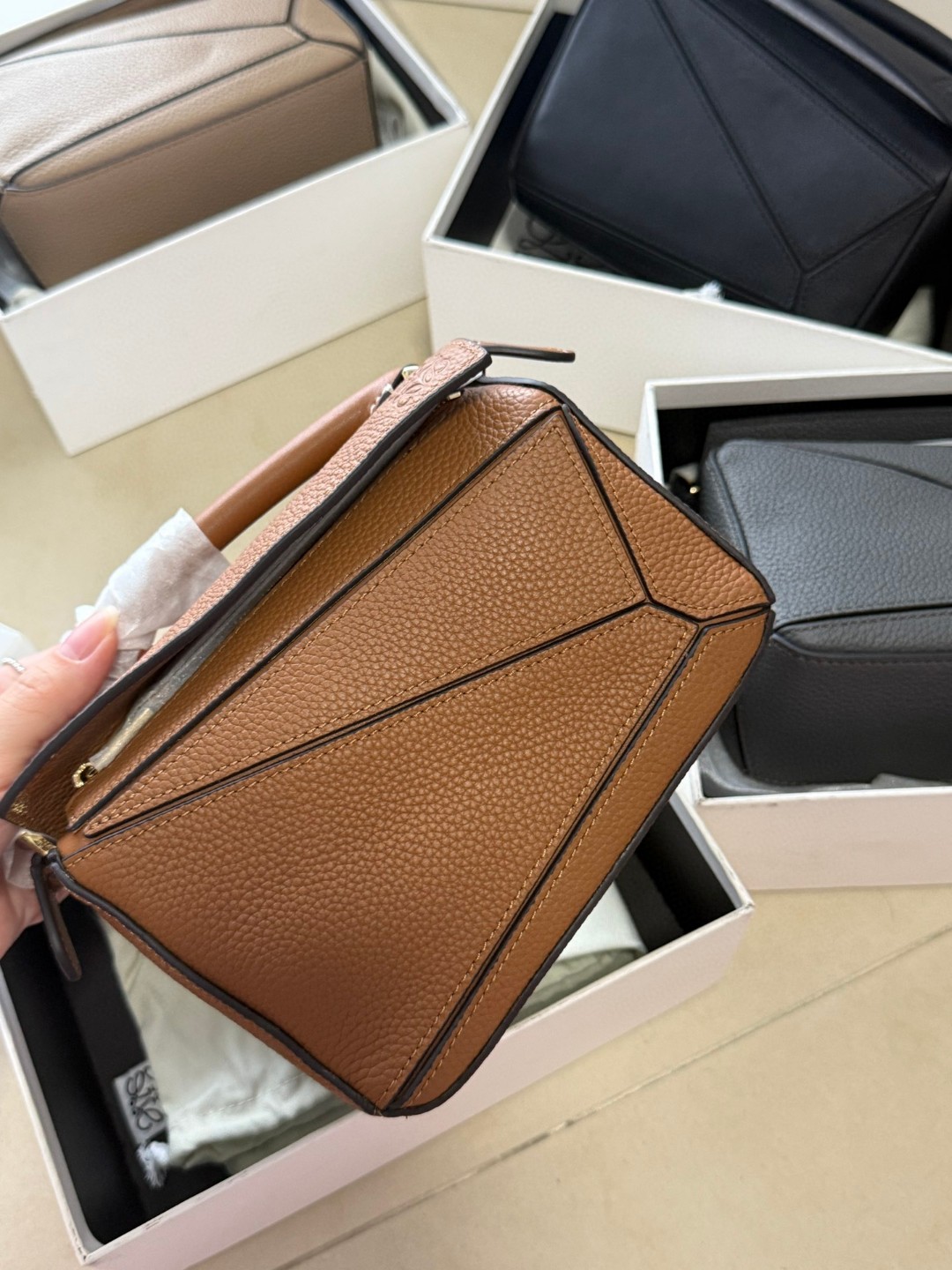 鞄 24SS ロエベ カバン ハンドバッグ
