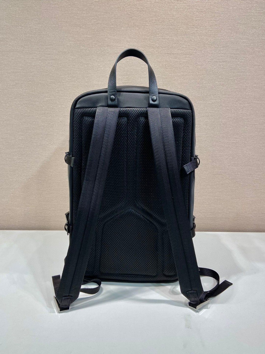 鞄 24SS プラダ カバン ハンドバッグ