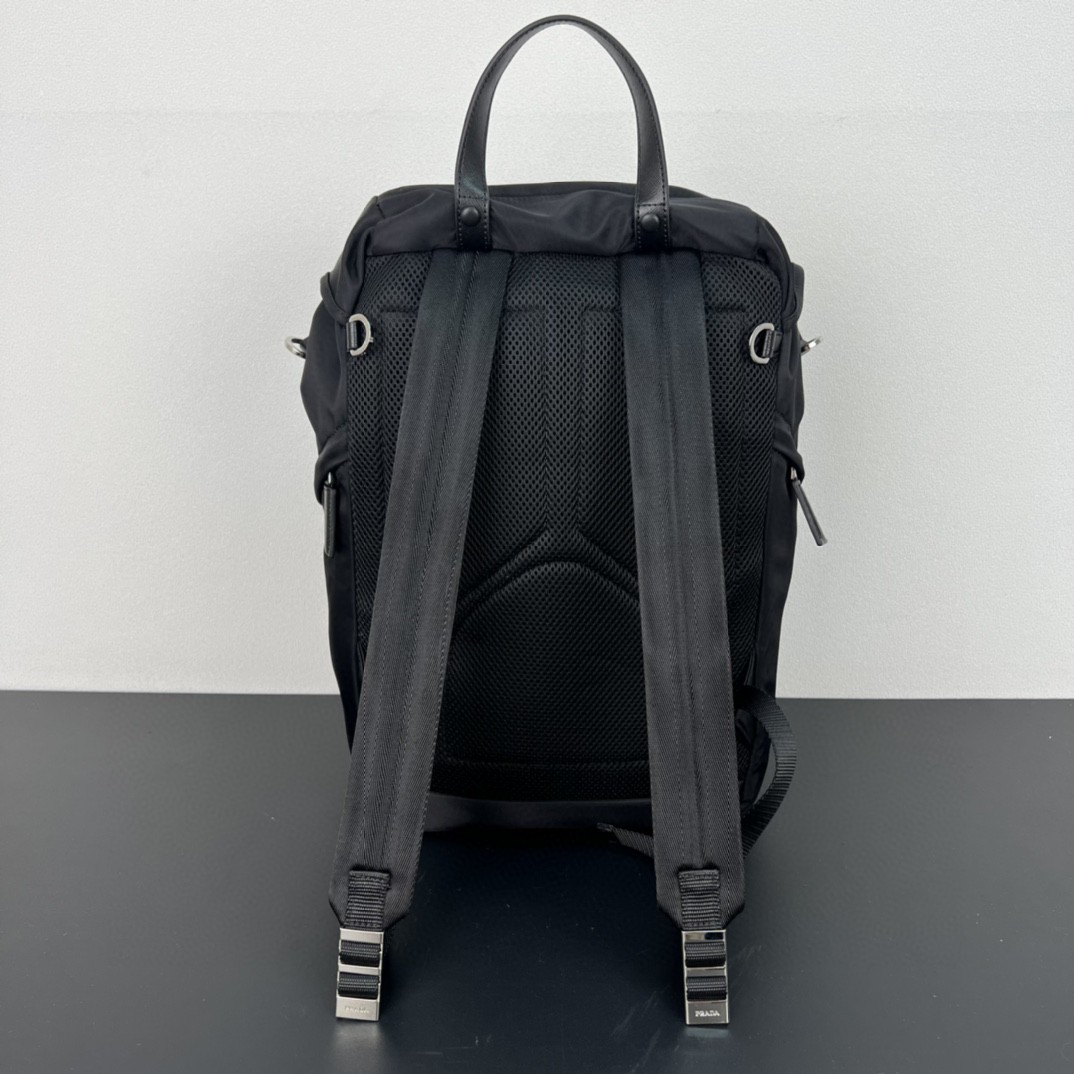 鞄 24SS プラダ カバン ハンドバッグ
