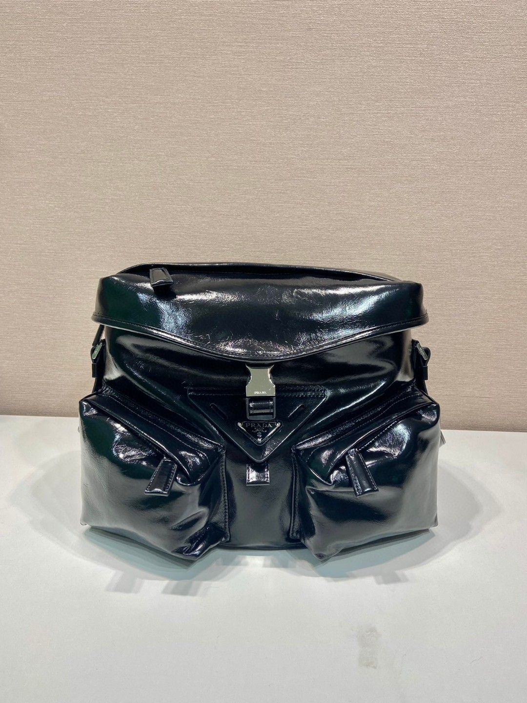 鞄 24SS プラダ カバン ハンドバッグ