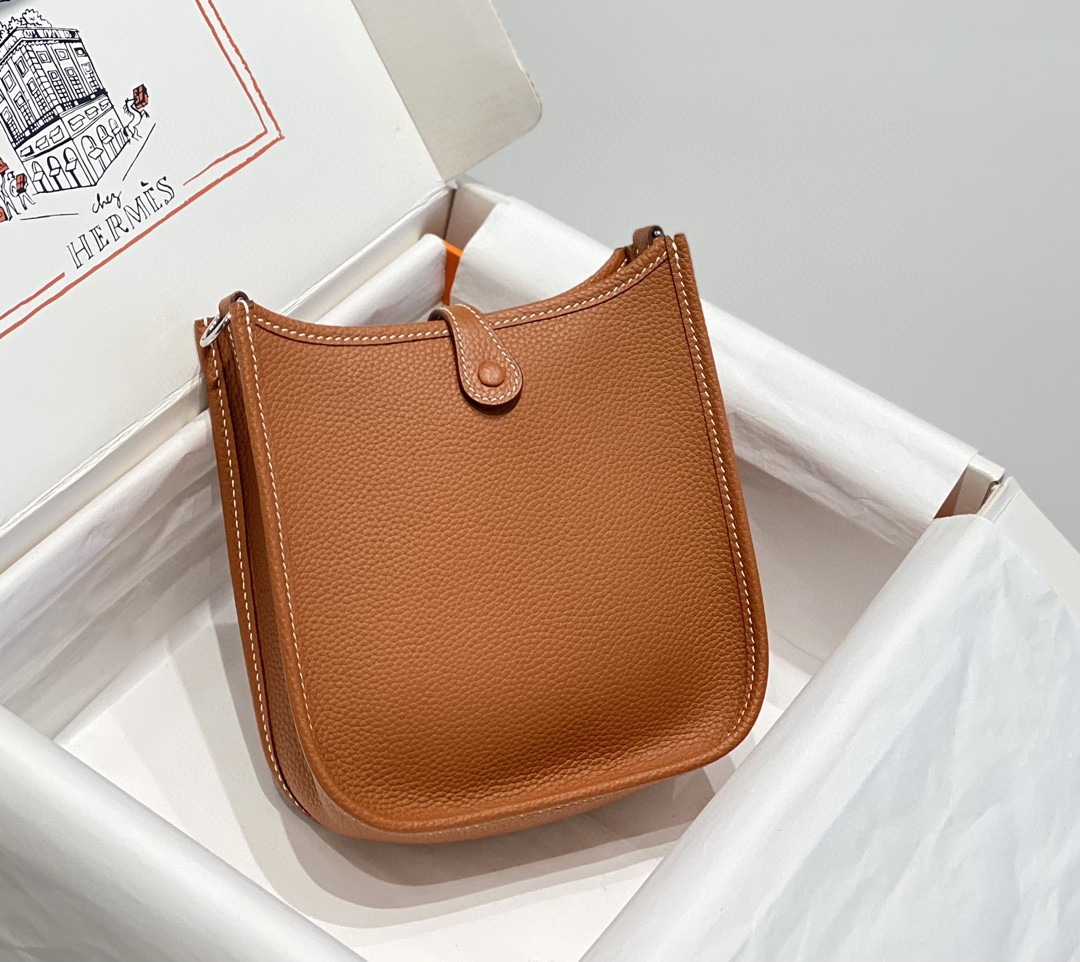 2024 エルメス エヴリン18CM TOGO 手作り ショルダーバッグ