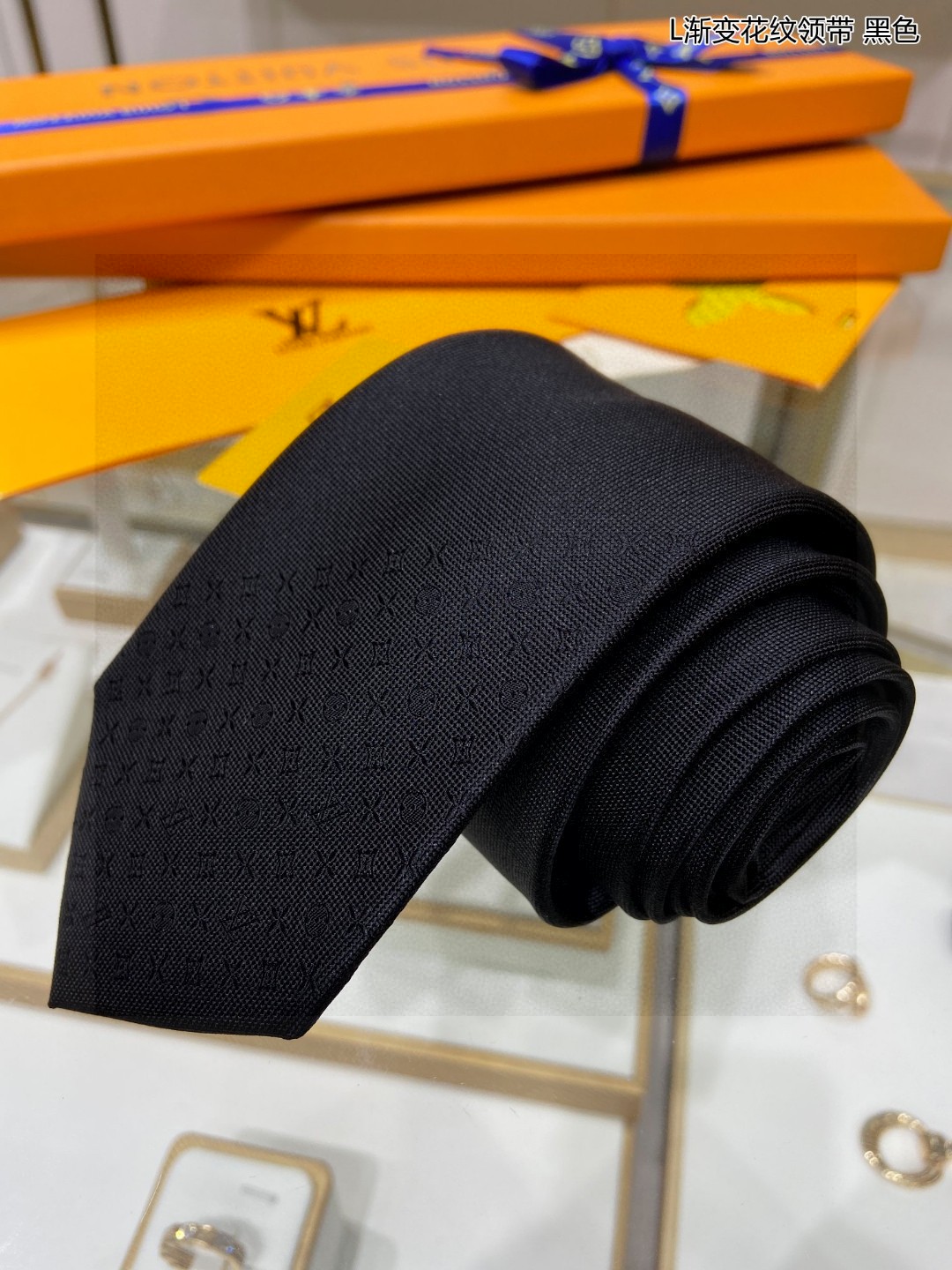 2024 ルイヴィトン シルク Tie ネクタイ 紳士2407SSHJ70