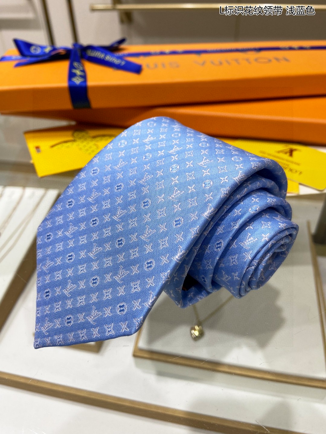 2024 ルイヴィトン シルク Tie ネクタイ 紳士2407SSHJ70