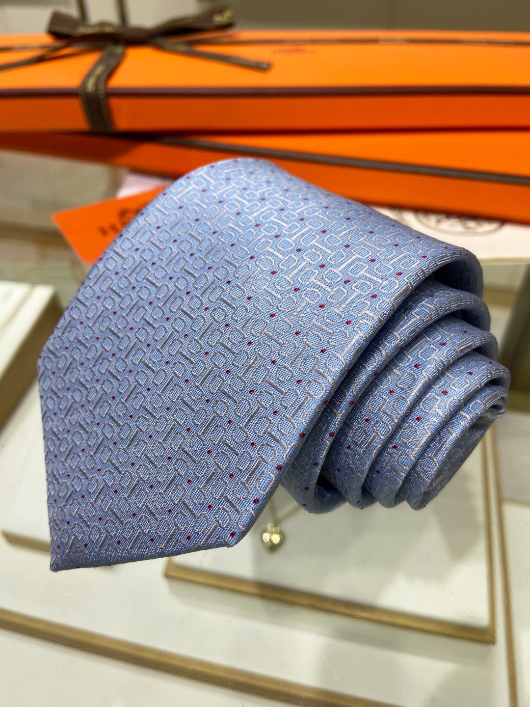 2024 グッチ シルク Tie ネクタイ 紳士 新品2407XDHJ70