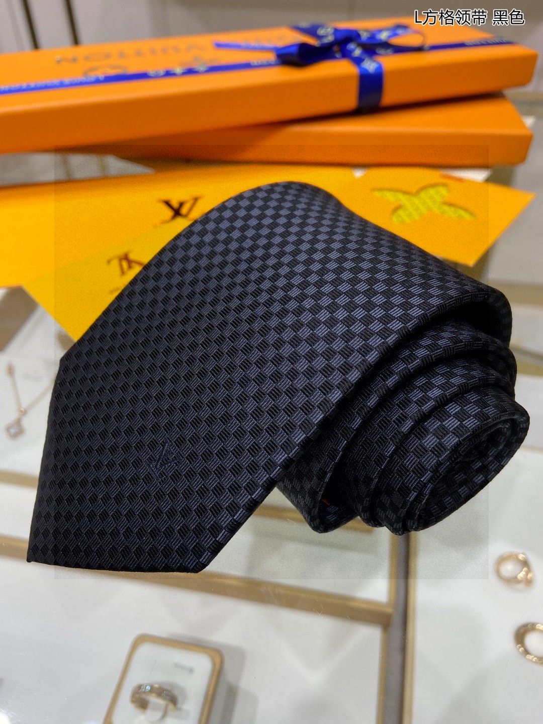 2024 ルイヴィトン シルク Tie ネクタイ 紳士 2407SSHJ70