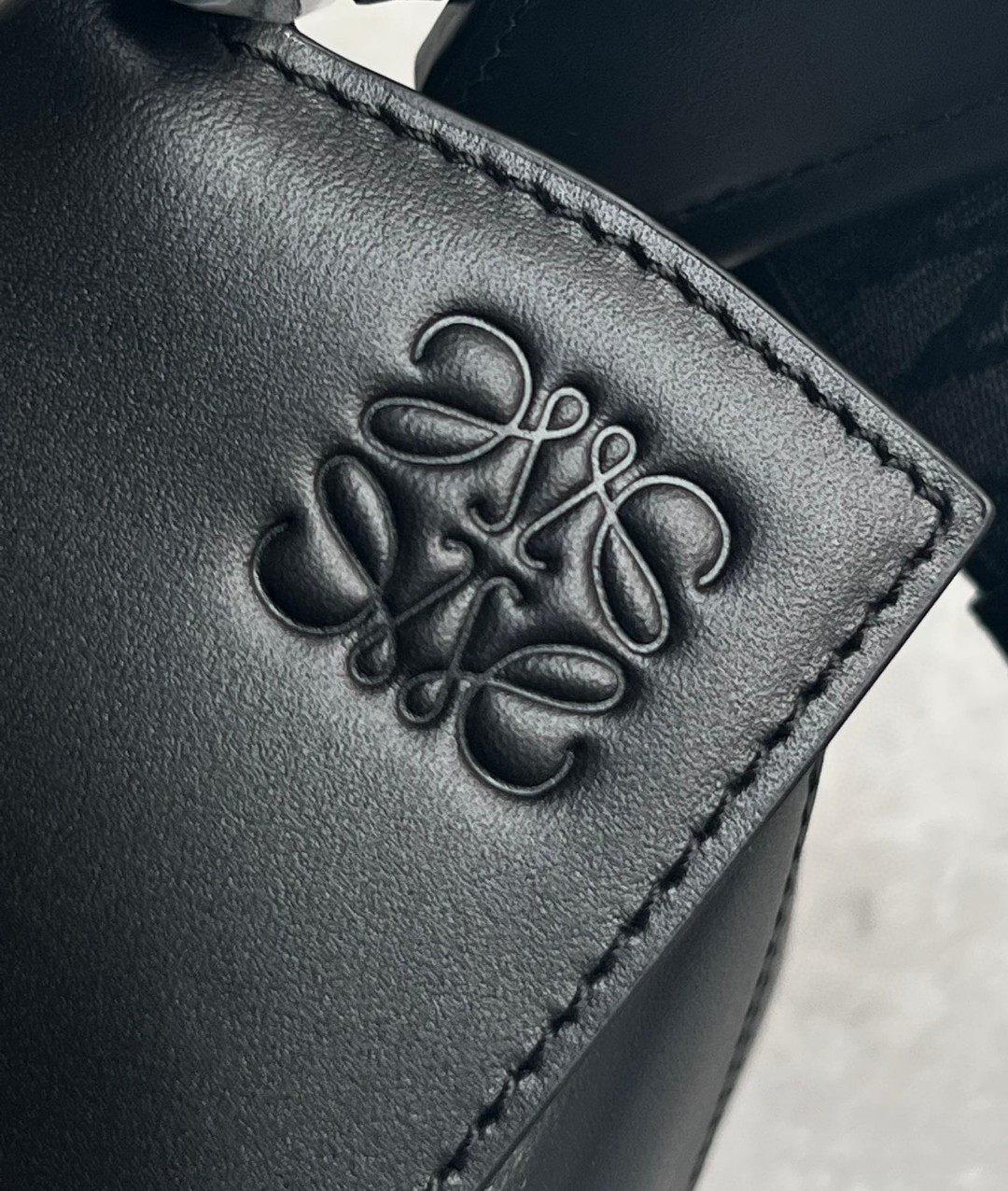 ロエベ 24SS 高品質新品 鞄 ショルダーバッグ2406