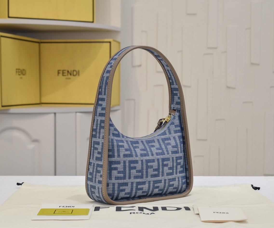 24SS フェンディ 高品質 ハンドバッグ 鞄 カバン