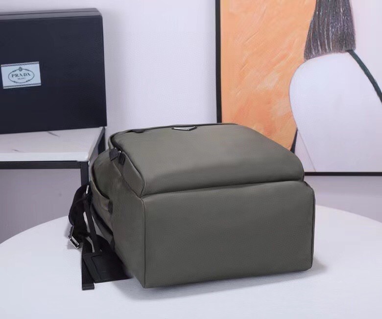 2024新品 プラダ バッグ 鞄 カバン