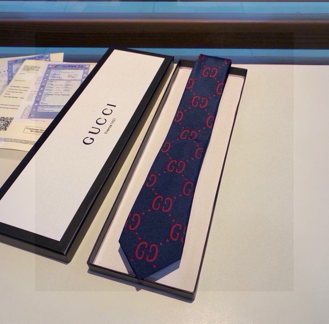 2024 グッチ シルク Tie ネクタイ 紳士 新品 2407