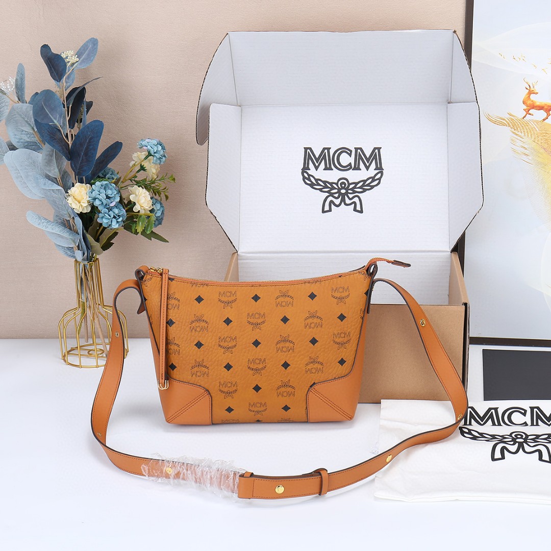 2024 MCM エムシーエム バッグ 鞄 カバン2405MCMQBJ00-666013-1
