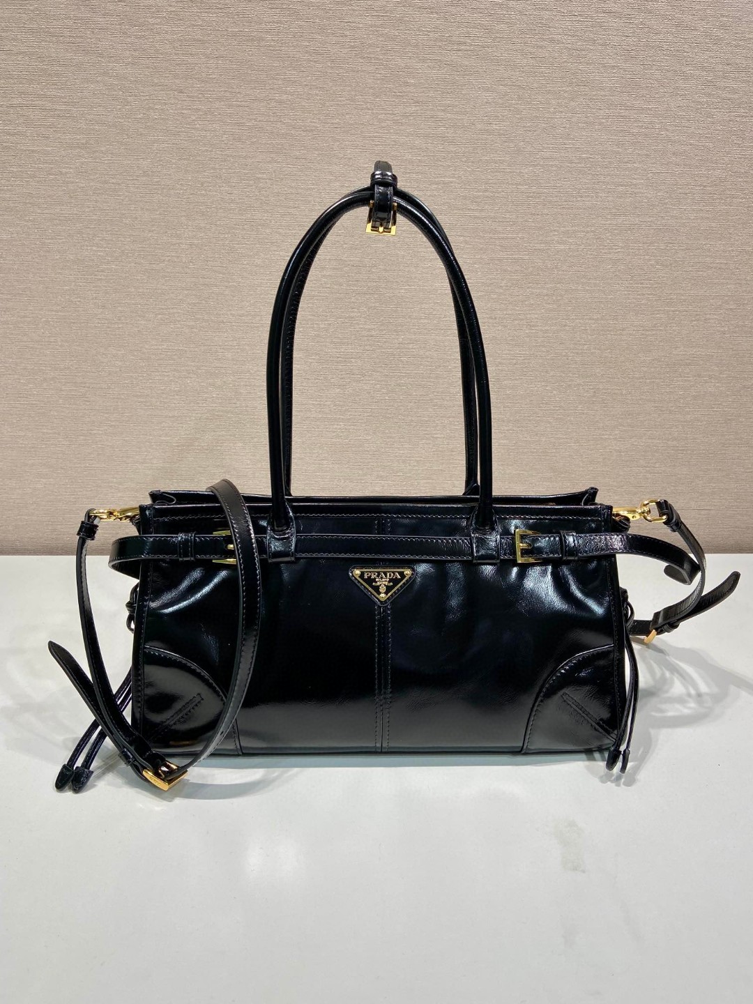 2024新品 プラダ バッグ 鞄 カバン