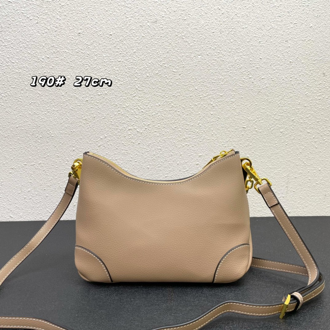 2024新品 プラダ バッグ 鞄 カバン2405