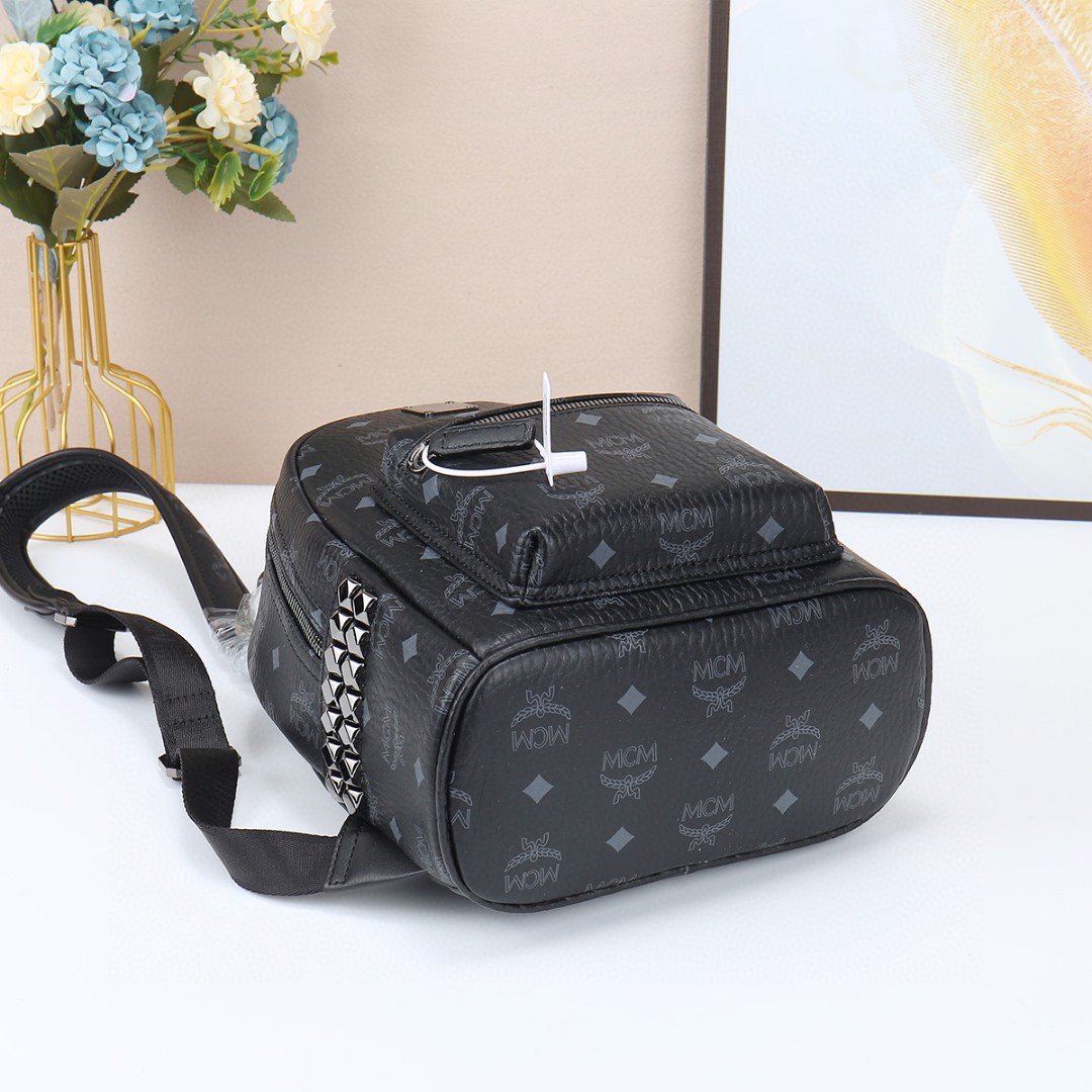 2024 MCM エムシーエム 後背包 リュック 2405MCMJ00-665718-3