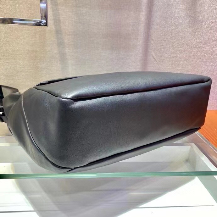 2024新品 プラダ バッグ 鞄 カバン