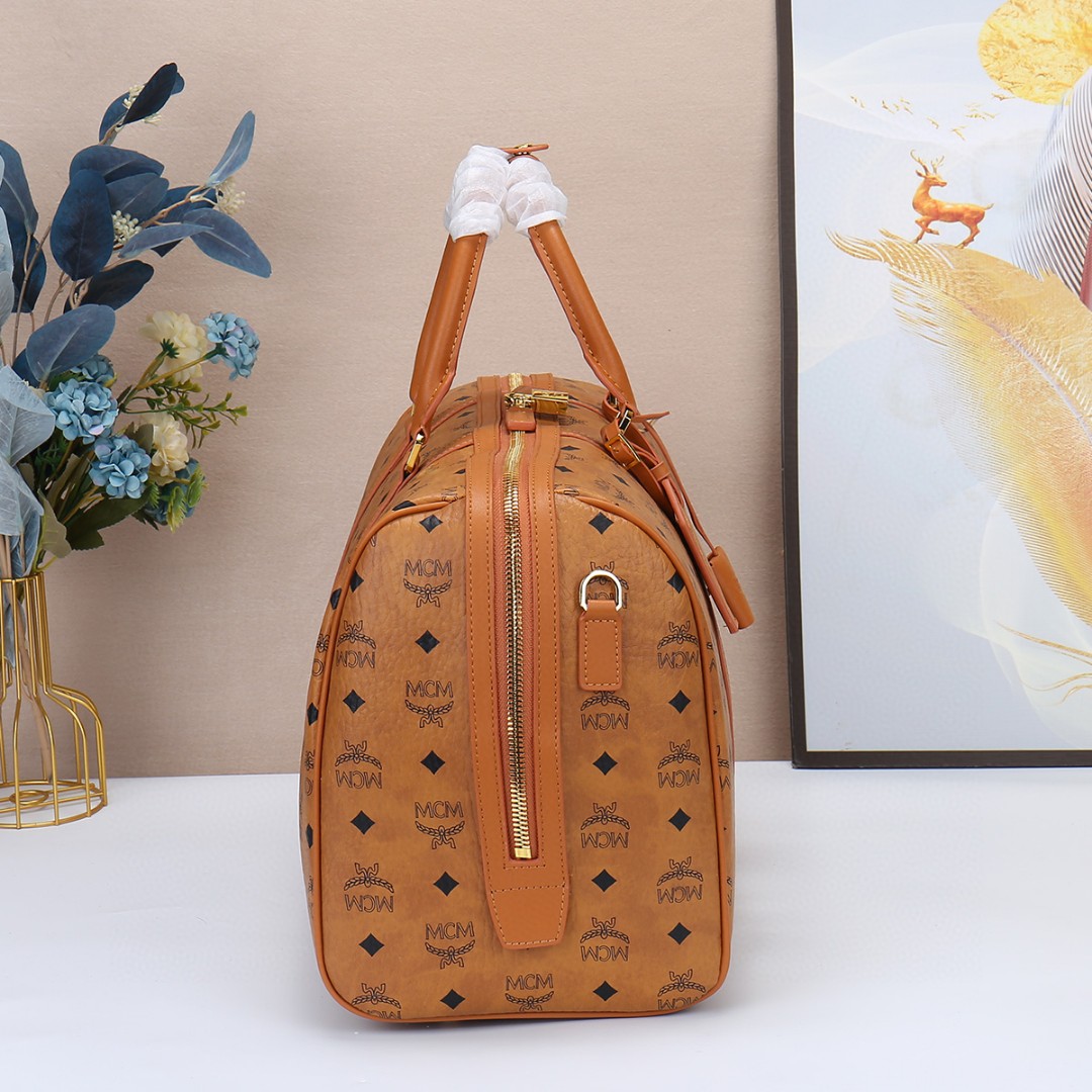 2024 MCM エムシーエム バッグ 鞄 カバン2405MCMQBJ00